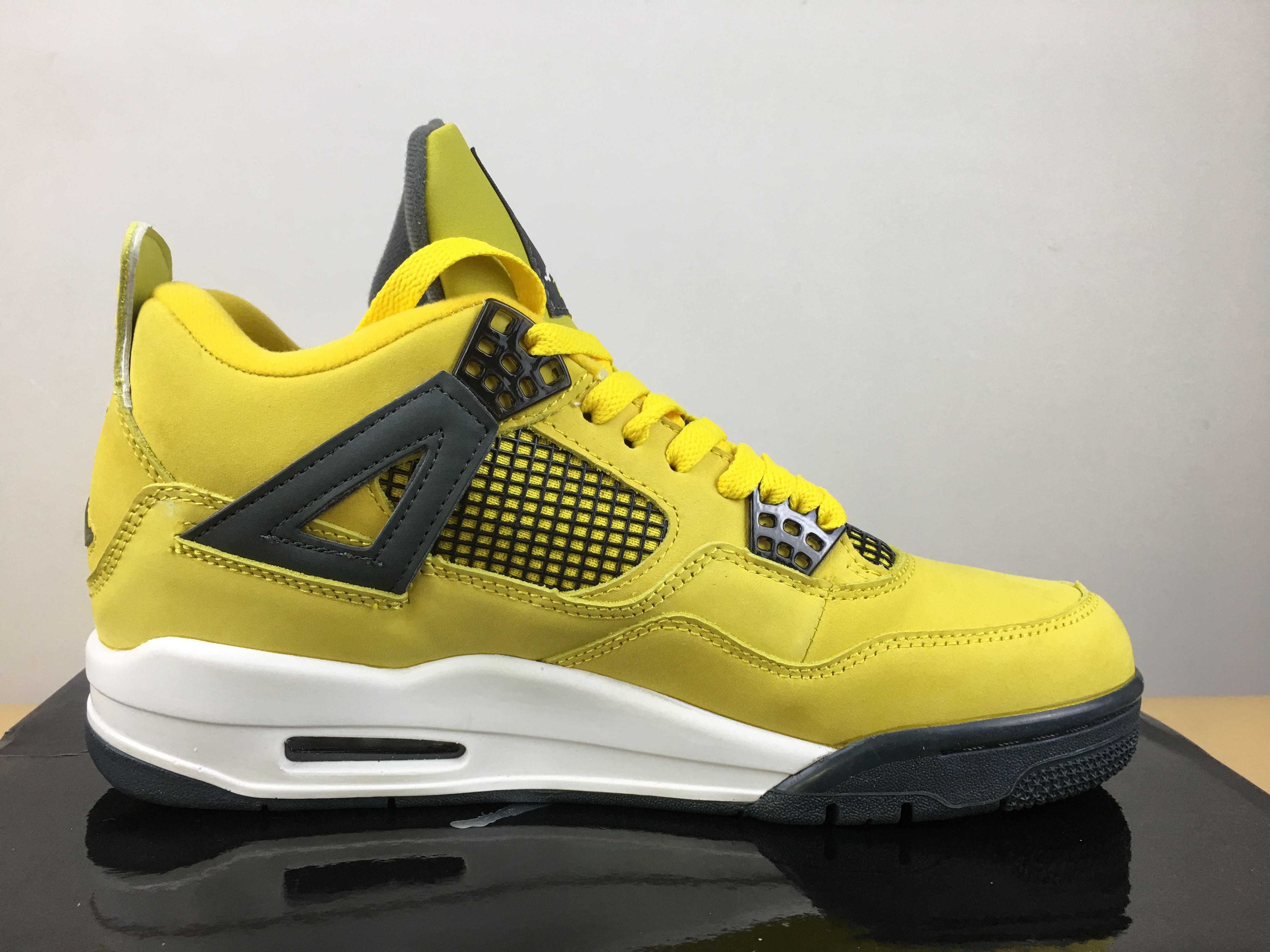 Air Jordan 4 Lightning Yellow Black Shoes - Click Image to Close